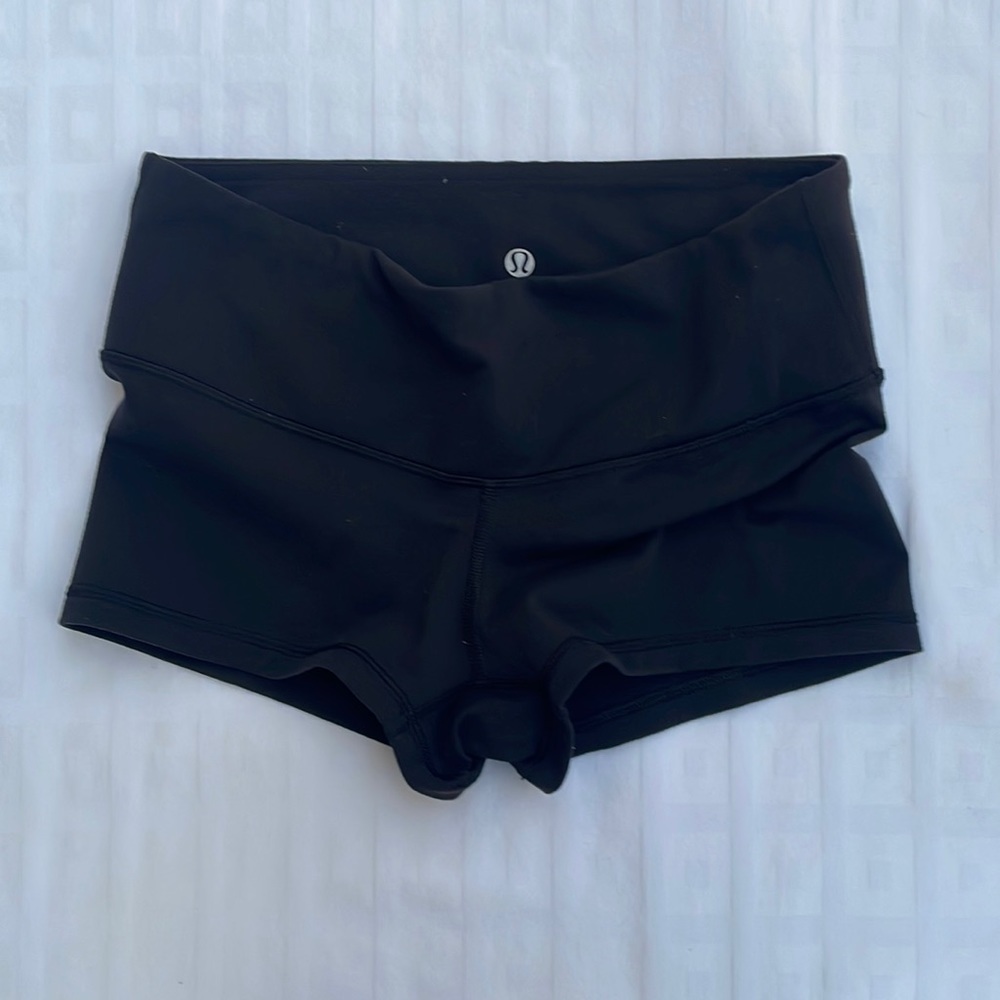 Lululemon mini spandex shorts, size 6